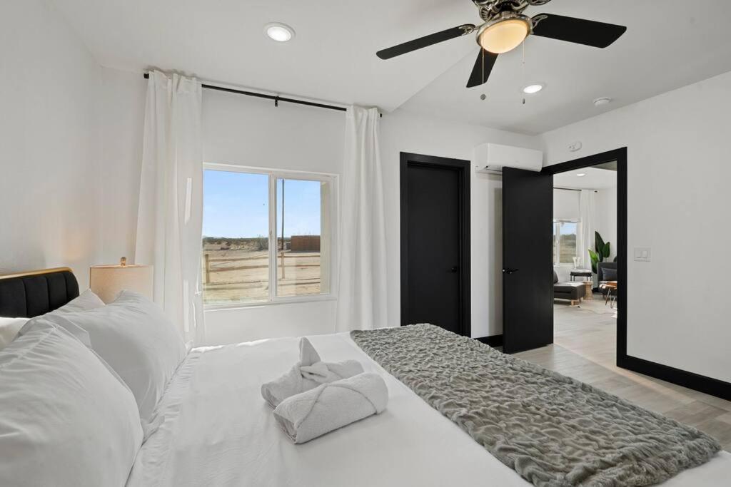 Star Gazers Modern Home On 5 Acres Of Land! Sunfair Heights Extérieur photo
